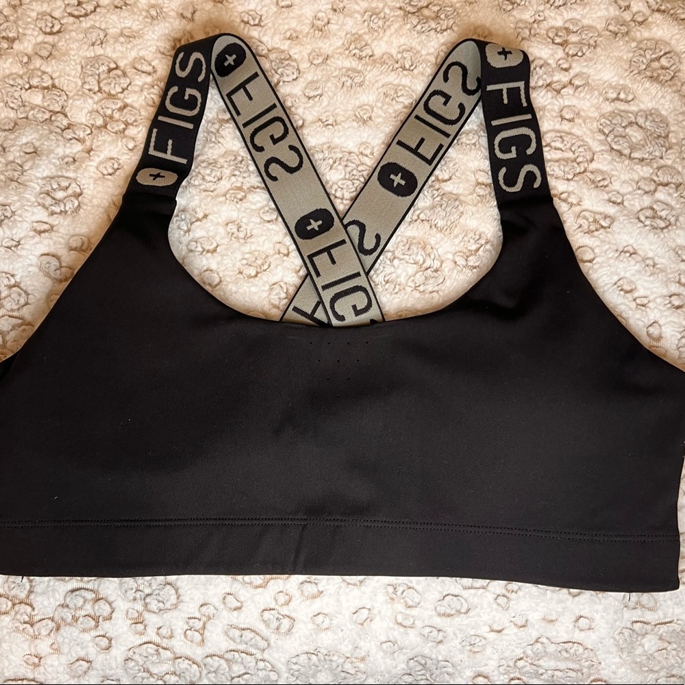 FIGS Performance Underscrub Sport Bra